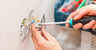 Электромонтажные работы Верхняя Пышма цена 472 руб Электрика под ключ